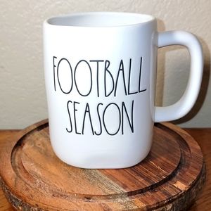 🏈 Rae dunn football season 🏈